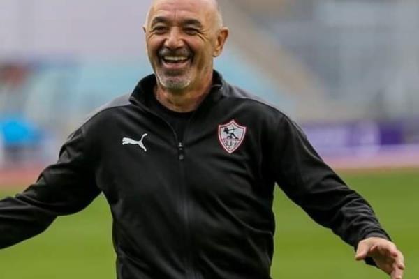 الفيفا يقر بأحقية مدرب الزمالك في الحصول علي 450 ألف يورو