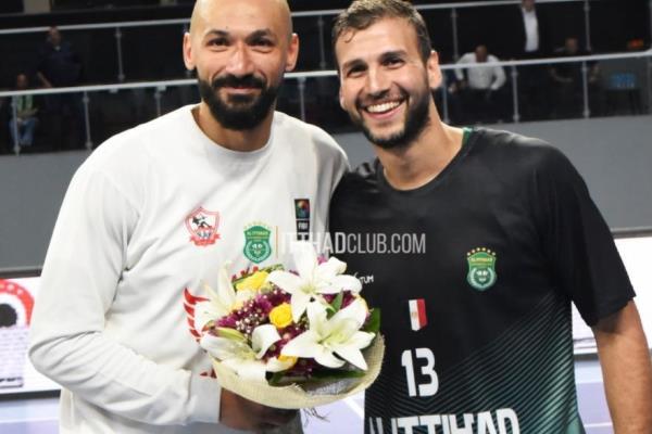 الاتحاد يحتفل بلاعبي الزمالك لحصولهم علي بطولة إفريقيا للسلة